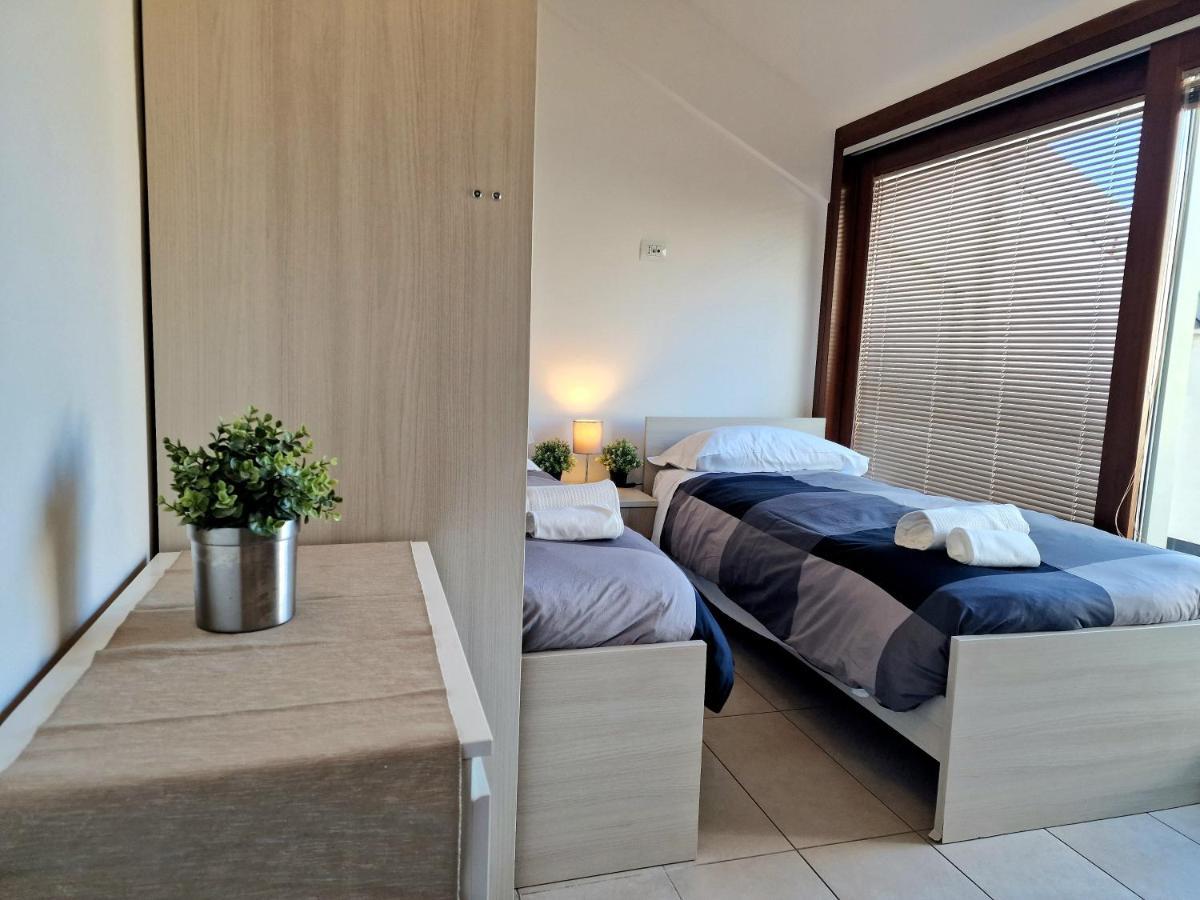 Casa Elena By Tramonti Apartments LʼAquila المظهر الخارجي الصورة