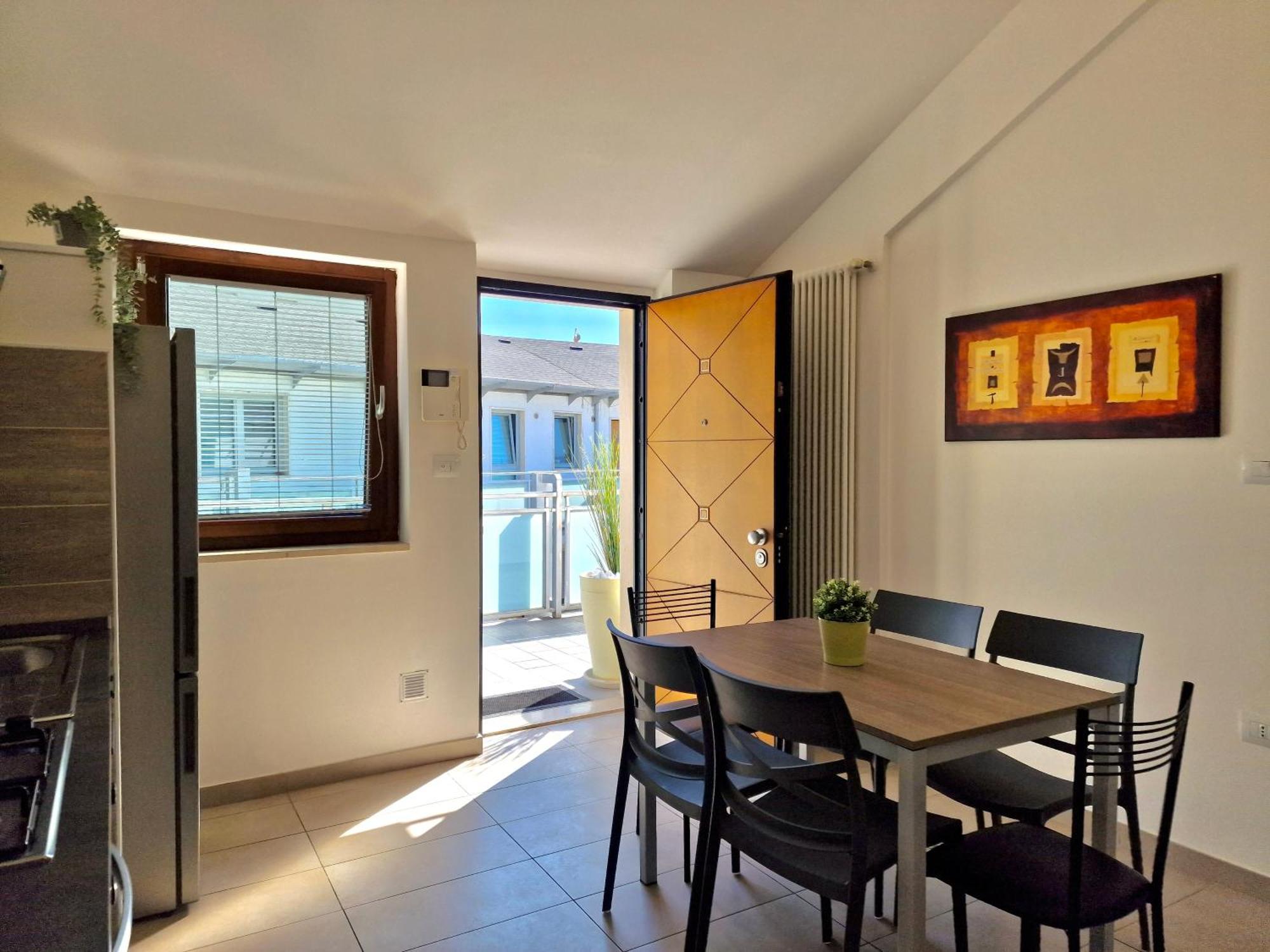 Casa Elena By Tramonti Apartments LʼAquila المظهر الخارجي الصورة